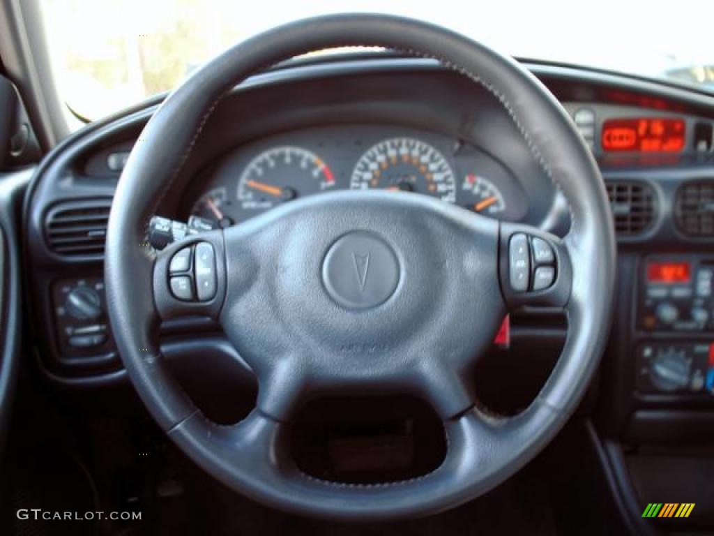 2002 Pontiac Grand Prix GT Sedan Graphite Steering Wheel Photo #42926684
