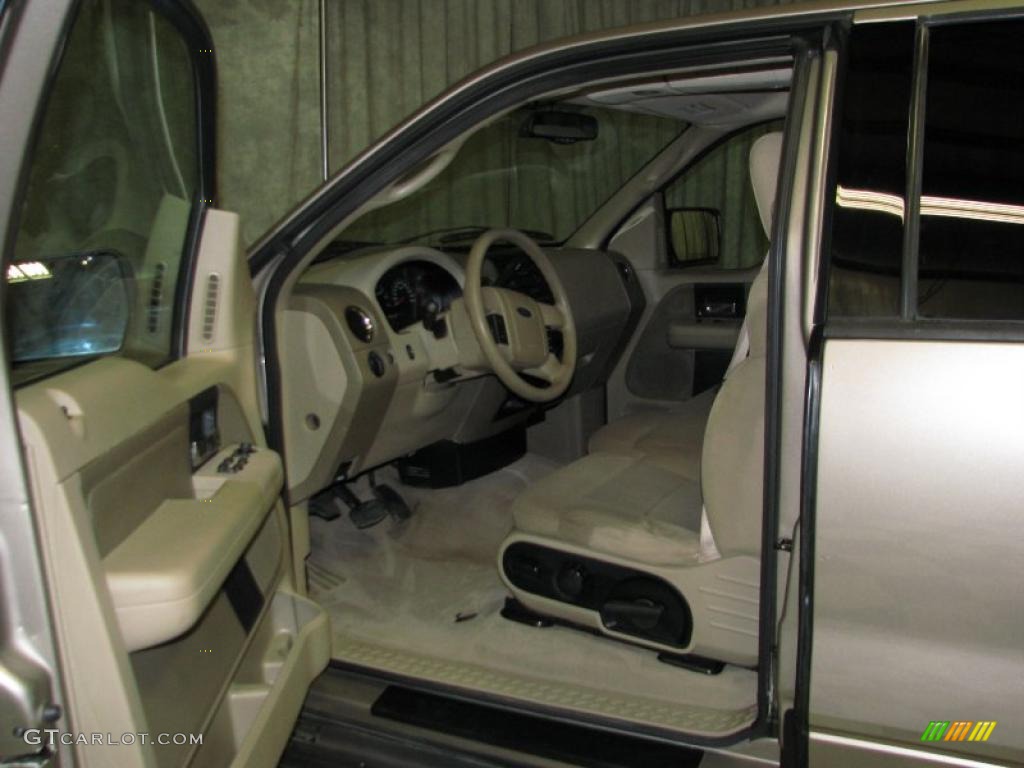 2004 F150 XLT SuperCab 4x4 - Arizona Beige Metallic / Tan photo #2