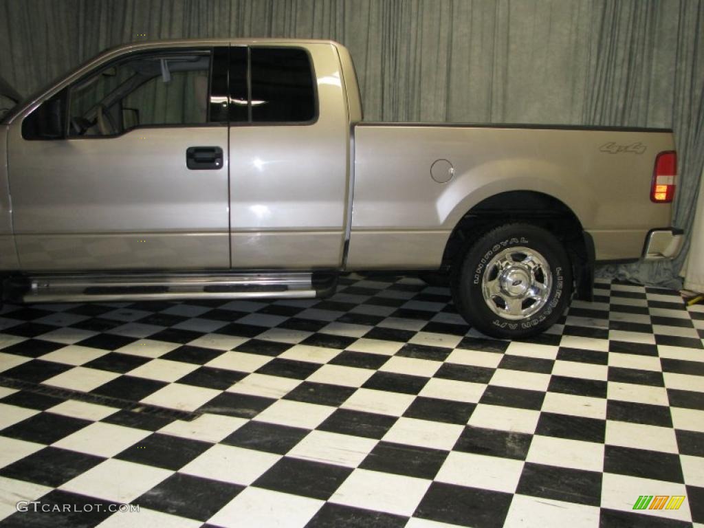 2004 F150 XLT SuperCab 4x4 - Arizona Beige Metallic / Tan photo #18