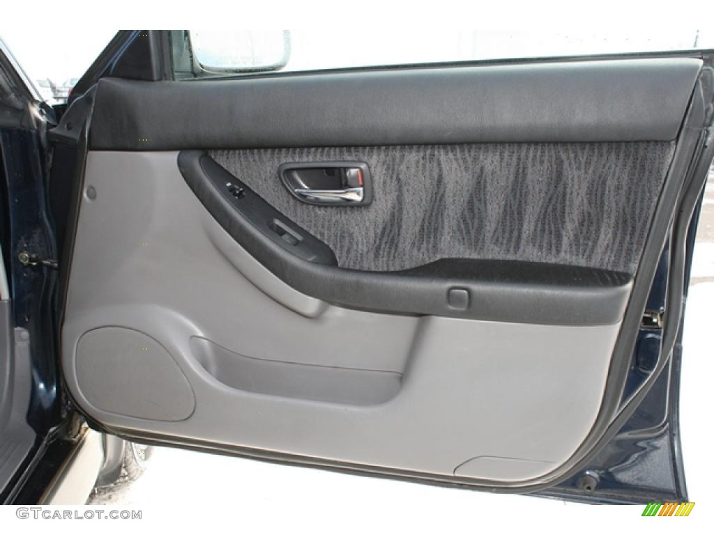 2001 Outback Wagon - Deep Sapphire Metallic / Gray photo #15