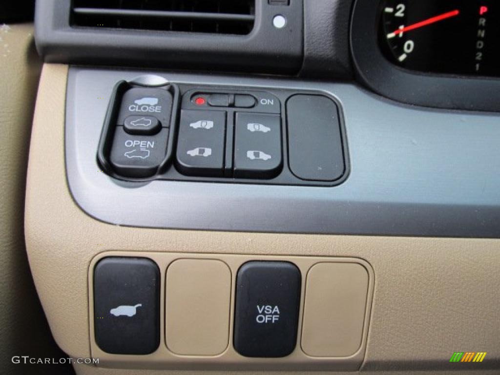 2009 Honda Odyssey EX-L Controls Photo #42934427