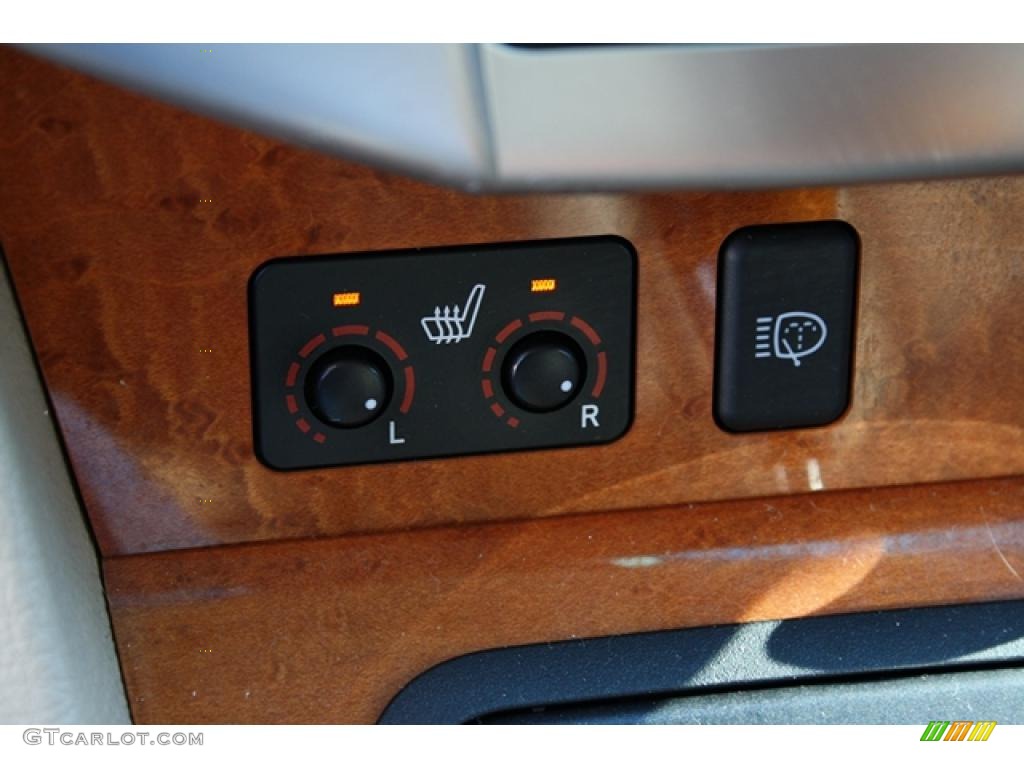 2005 Lexus RX 330 AWD Controls Photo #42935919