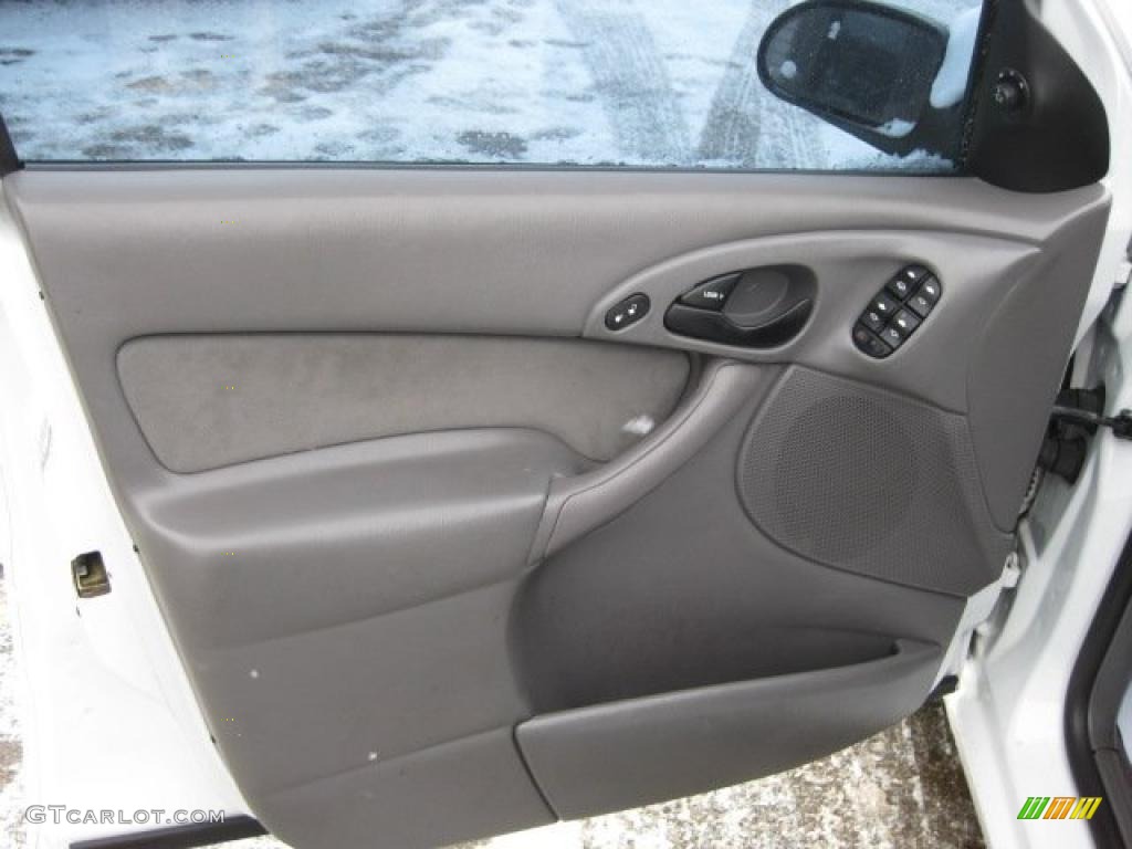 2002 Ford Focus ZTS Sedan Medium Graphite Door Panel Photo #42940115