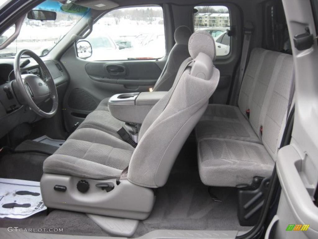 Medium Graphite Interior 2002 Ford F150 XLT SuperCab Photo #42940327