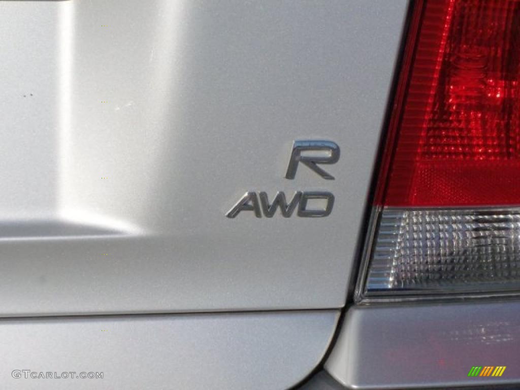2004 Volvo S60 R AWD Marks and Logos Photo #42941975