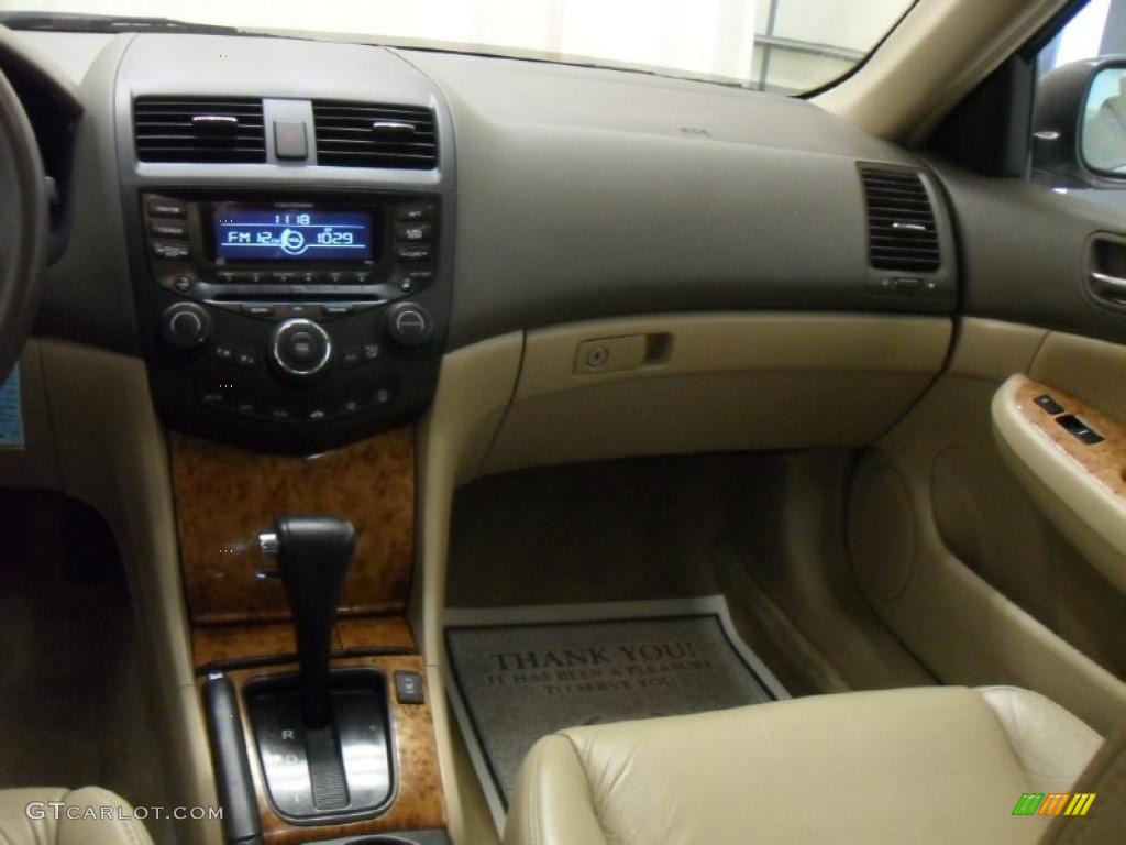 2003 Accord EX-L Sedan - Desert Mist Metallic / Ivory photo #20