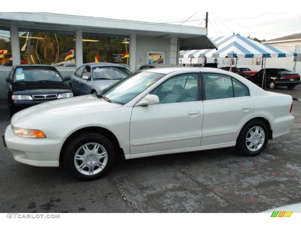 2001 Galant ES - Northstar White / Gray photo #2