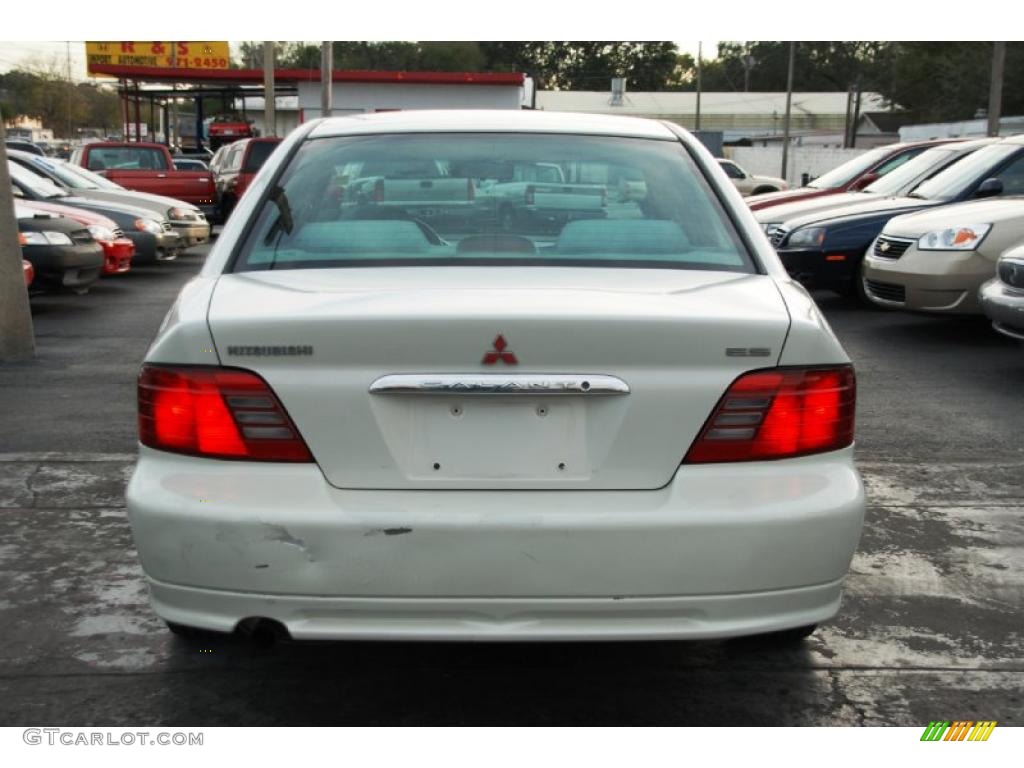 2001 Galant ES - Northstar White / Gray photo #9