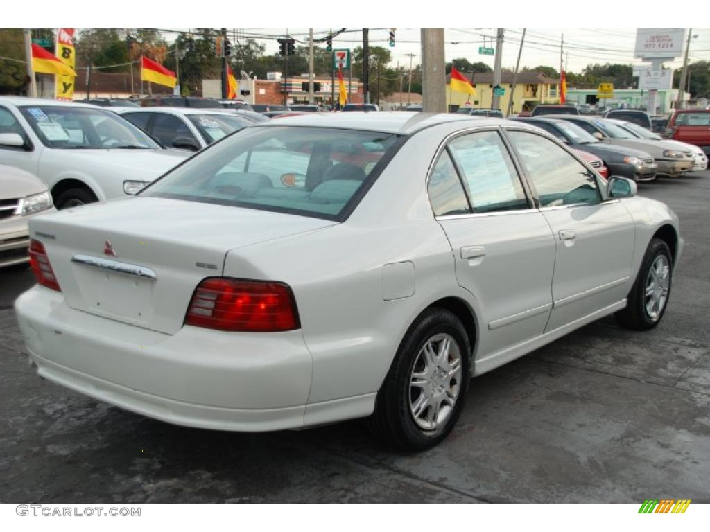 2001 Galant ES - Northstar White / Gray photo #10