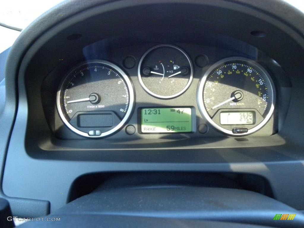 2010 Land Rover LR2 HSE Gauges Photo #42948592
