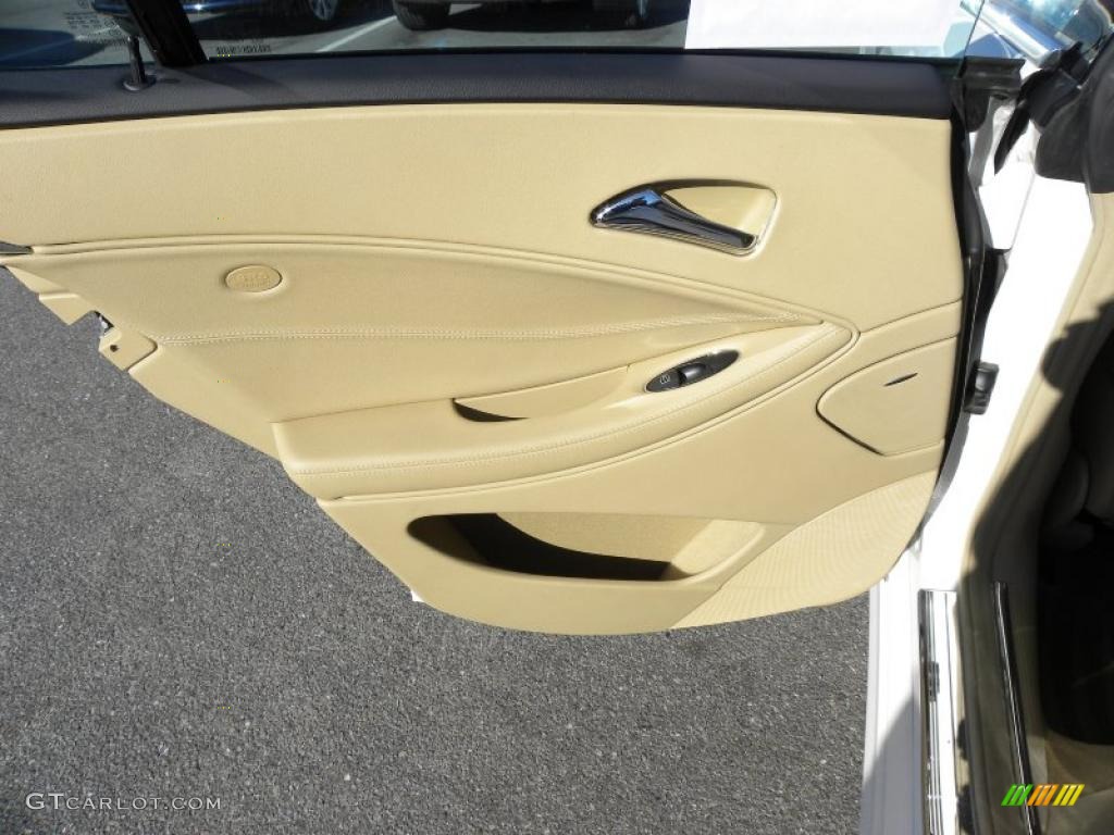 2009 Mercedes-Benz CLS 550 Cashmere Door Panel Photo #42950859
