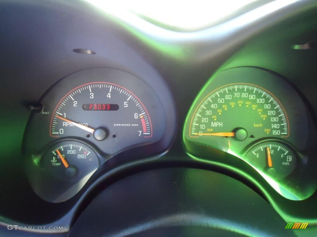 2005 Pontiac Grand Am GT Coupe Gauges Photo #42956103