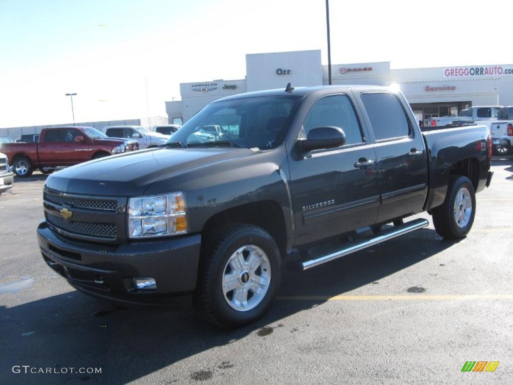 2011 Silverado 1500 LT Crew Cab 4x4 - Taupe Gray Metallic / Ebony photo #1