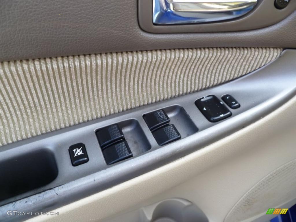 2004 MAZDA6 i Sport Sedan - Lapis Blue Metallic / Beige photo #12