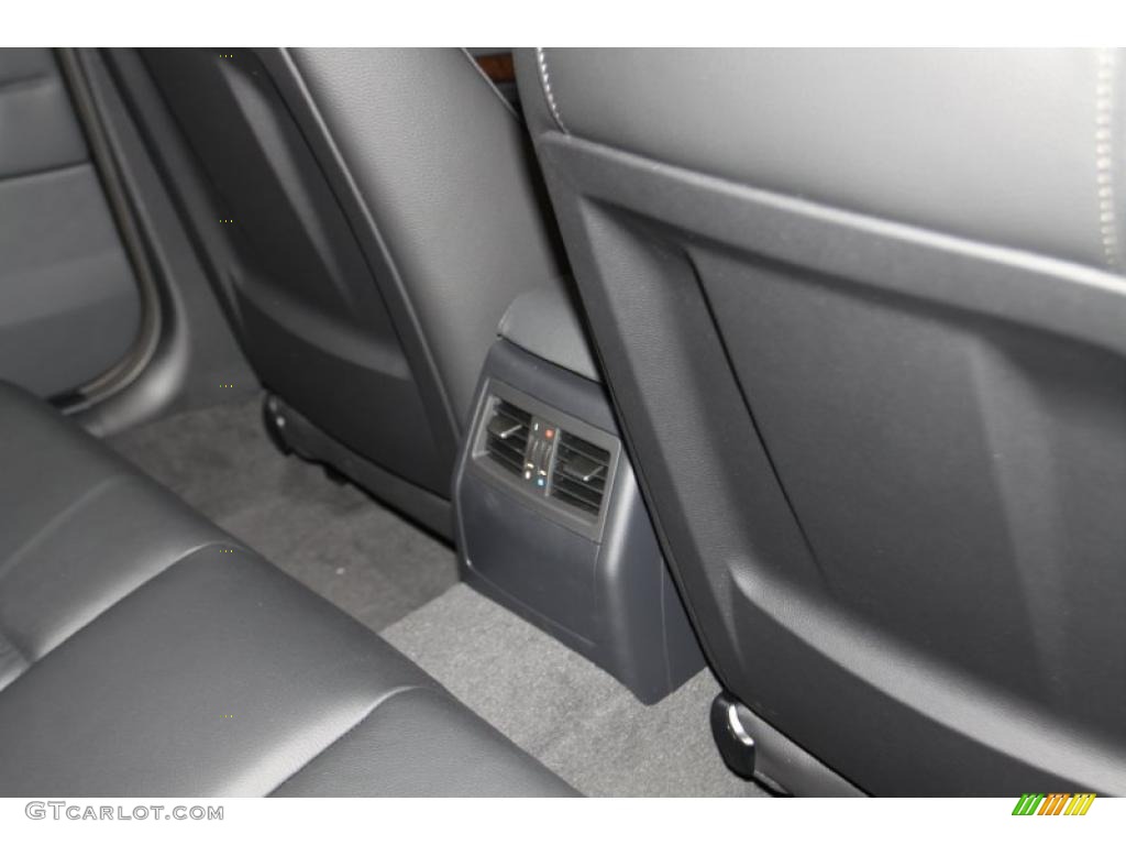 2011 3 Series 328i Sedan - Jet Black / Black Dakota Leather photo #10