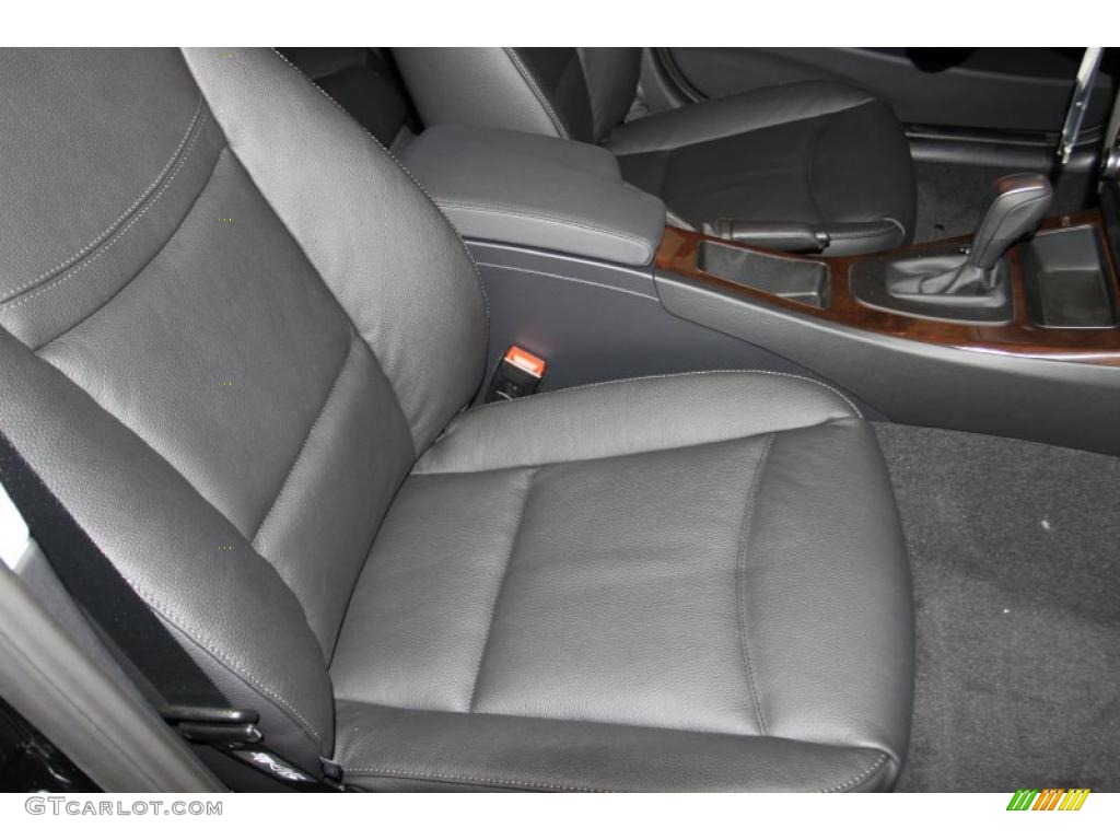 2011 3 Series 328i Sedan - Jet Black / Black Dakota Leather photo #14