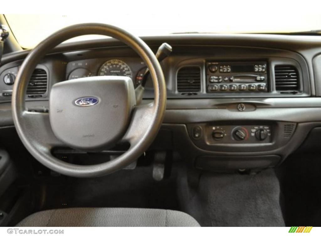 2005 Crown Victoria Police Interceptor - Dark Blue Pearl Metallic / Dark Charcoal photo #5