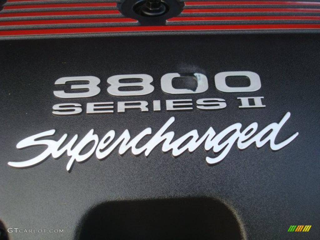 2002 Pontiac Grand Prix GTP Sedan Marks and Logos Photo #42975393