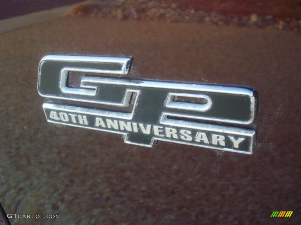 2002 Pontiac Grand Prix GTP Sedan Marks and Logos Photos
