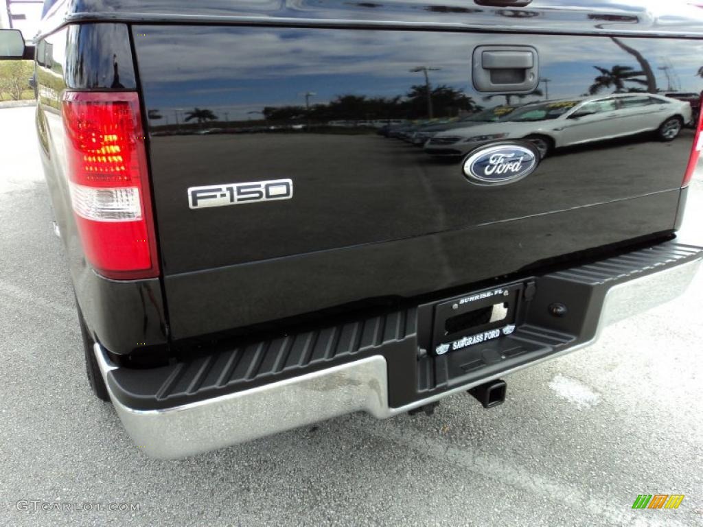 2006 F150 XLT SuperCrew - Black / Medium/Dark Flint photo #11