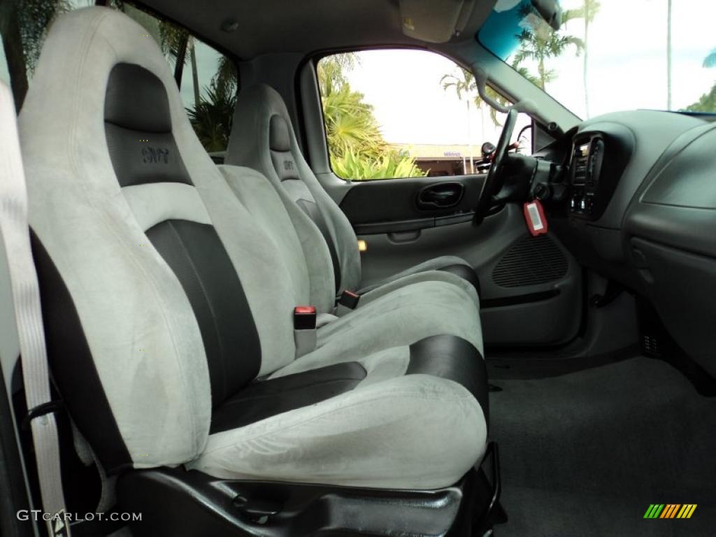 Lightning Graphite/Black Interior 2001 Ford F150 SVT Lightning Photo #42979757