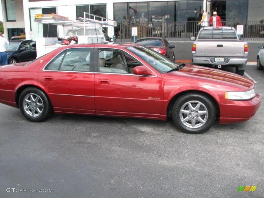 1999 Seville STS - Crimson Pearl / Pewter photo #11