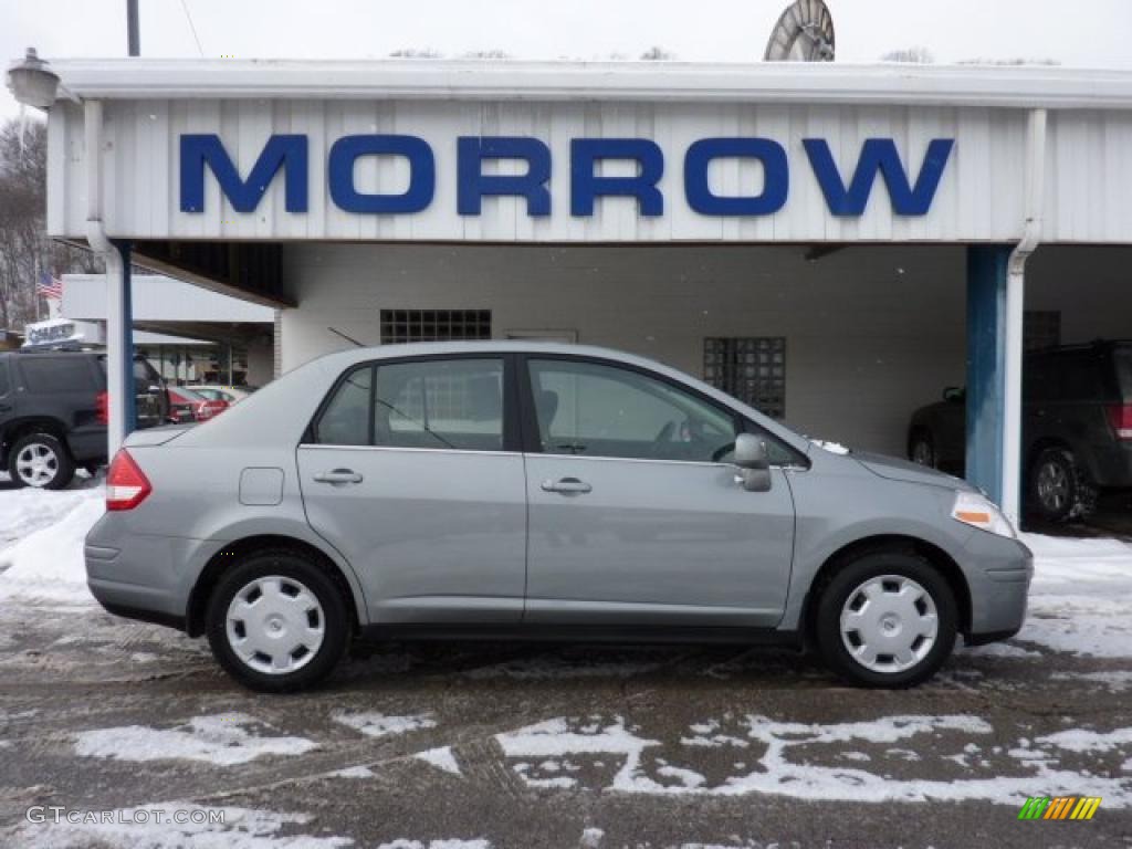 2008 Versa 1.8 S Sedan - Magnetic Gray / Charcoal photo #1