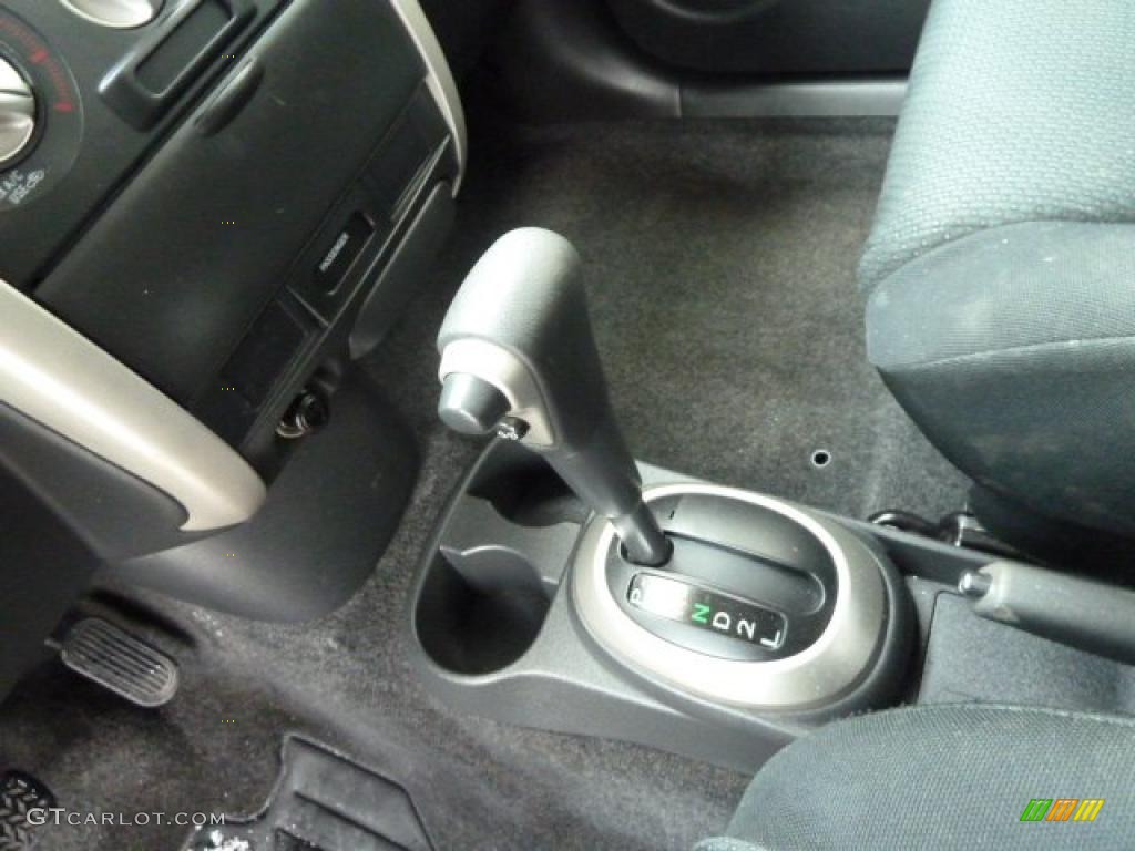 2006 Scion xB Standard xB Model 4 Speed Automatic Transmission Photo #42986524