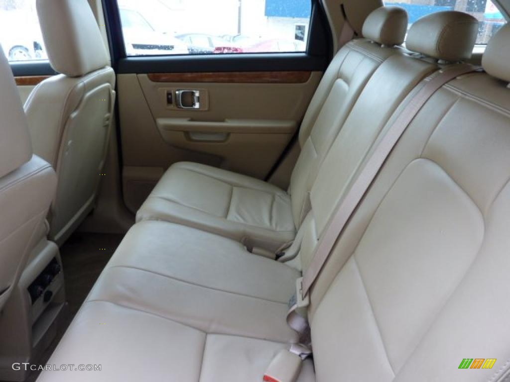 Beige Interior 2008 Suzuki XL7 Luxury AWD Photo #42986984