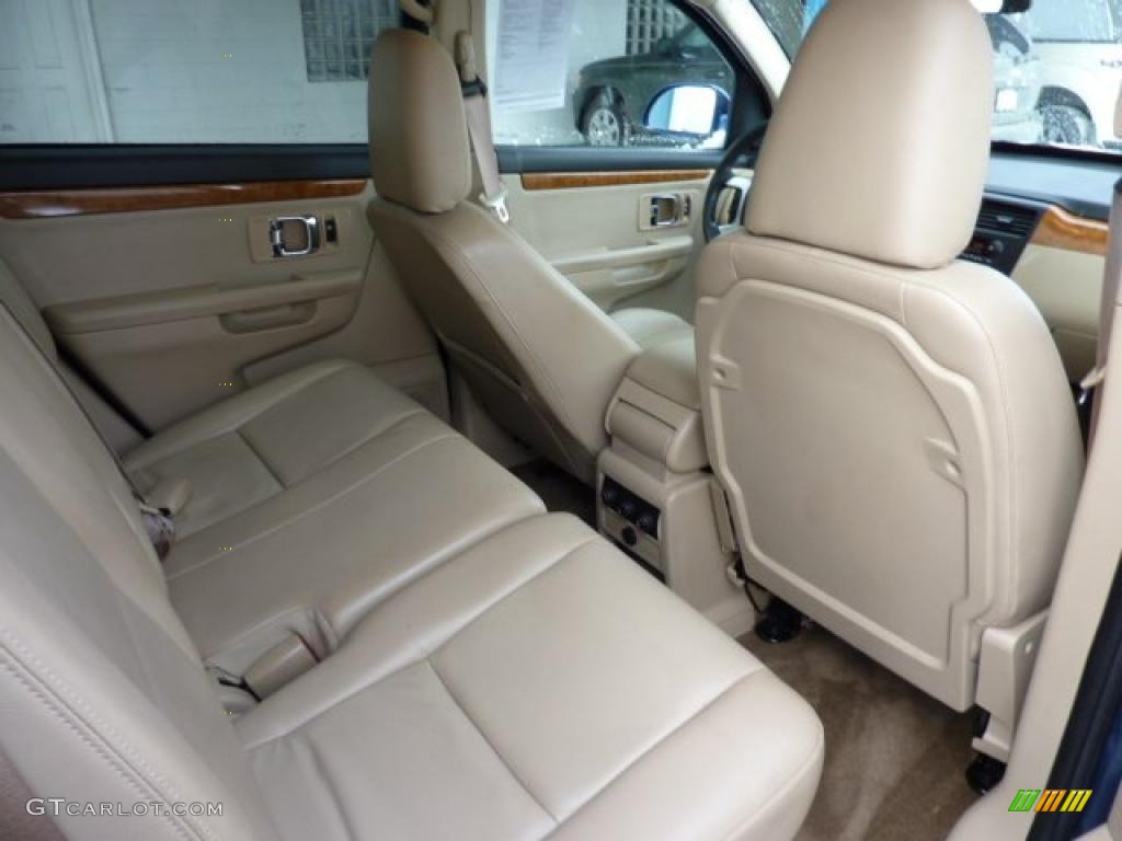 Beige Interior 2008 Suzuki XL7 Luxury AWD Photo #42987028