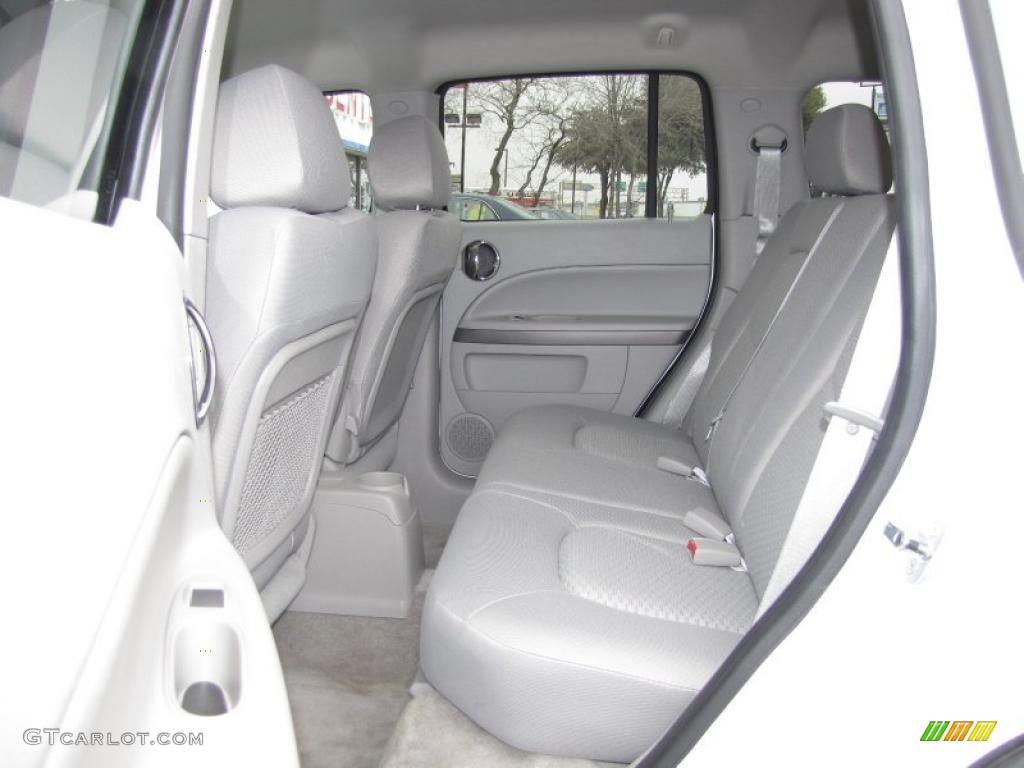 Gray Interior 2011 Chevrolet HHR LT Photo #42991523