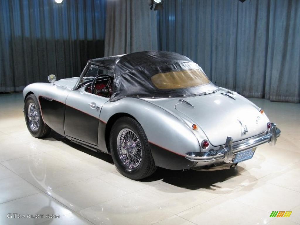 Silver 1957 Austin-Healey 100-6 Convertible Exterior Photo #42995967