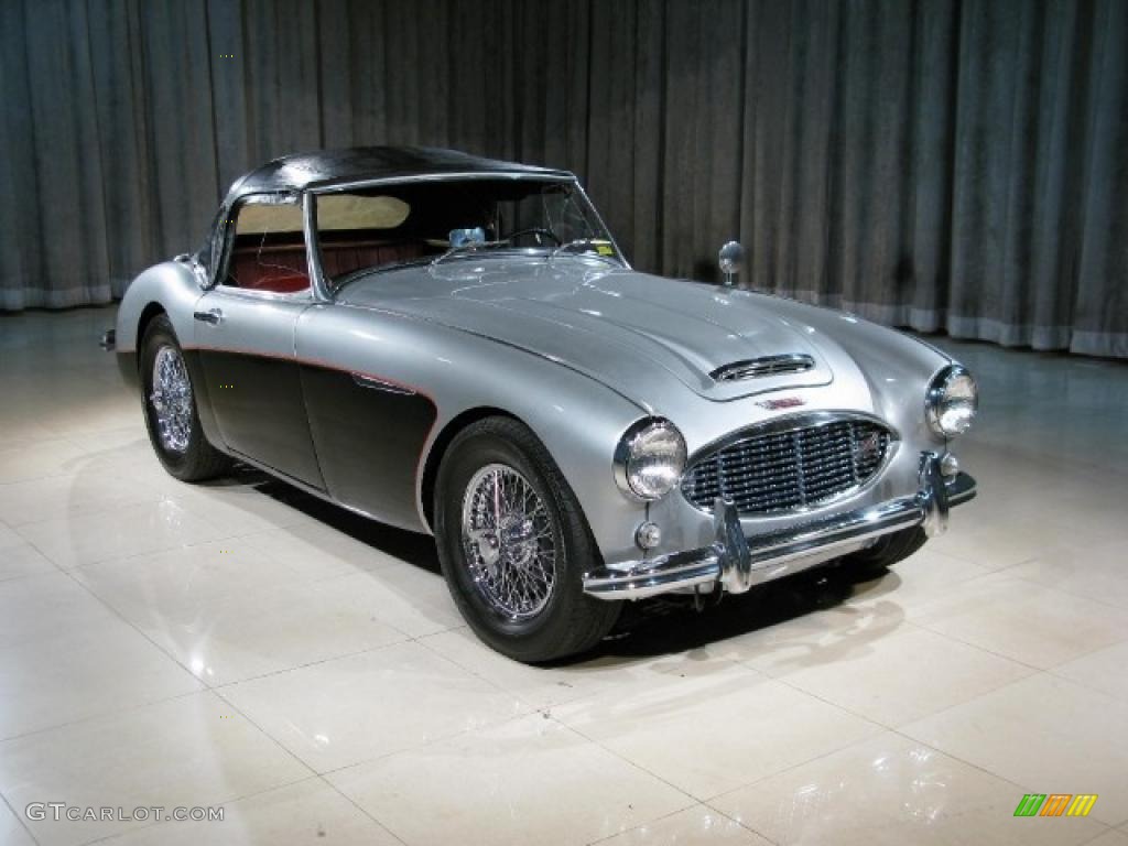 Silver 1957 Austin-Healey 100-6 Convertible Exterior Photo #42996027