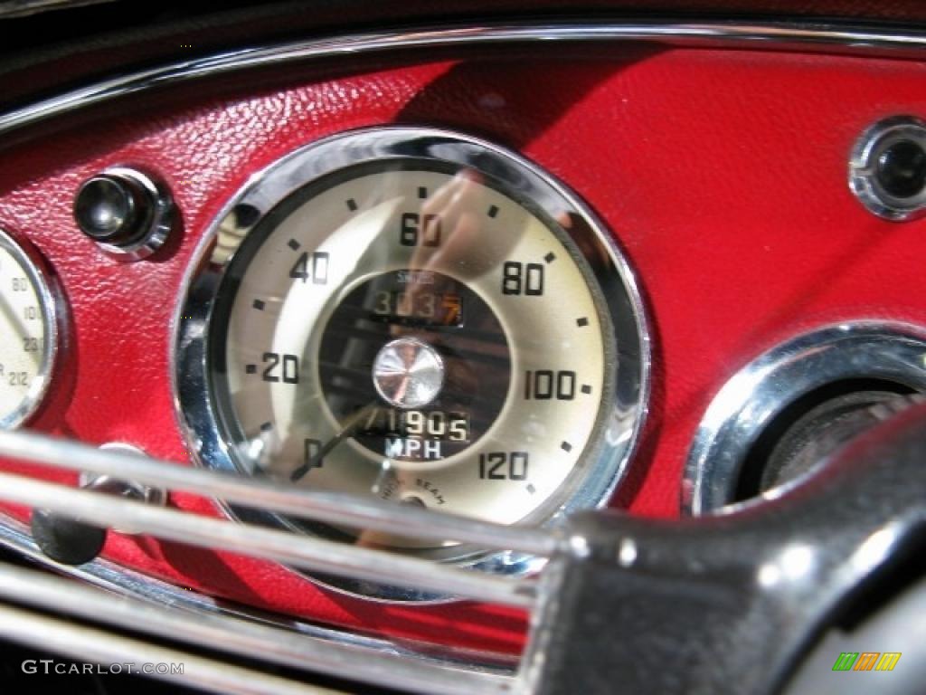 1957 Austin-Healey 100-6 Convertible Gauges Photo #42996283