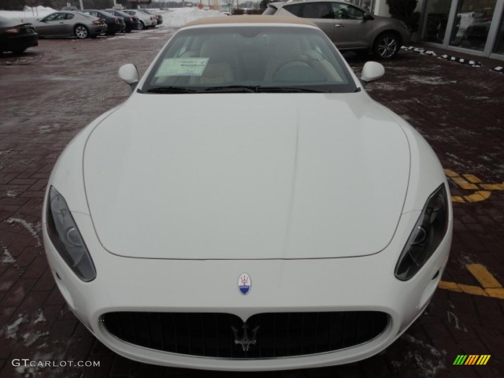Bianco Eldorado (White) 2011 Maserati GranTurismo Convertible GranCabrio Exterior Photo #42996395