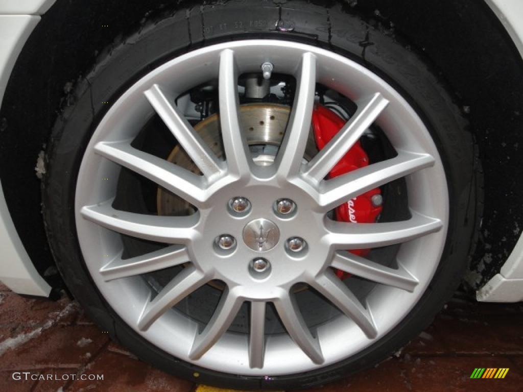 2011 Maserati GranTurismo Convertible GranCabrio Wheel Photo #42996603