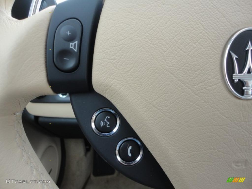 2011 Maserati GranTurismo Convertible GranCabrio Controls Photo #42996735