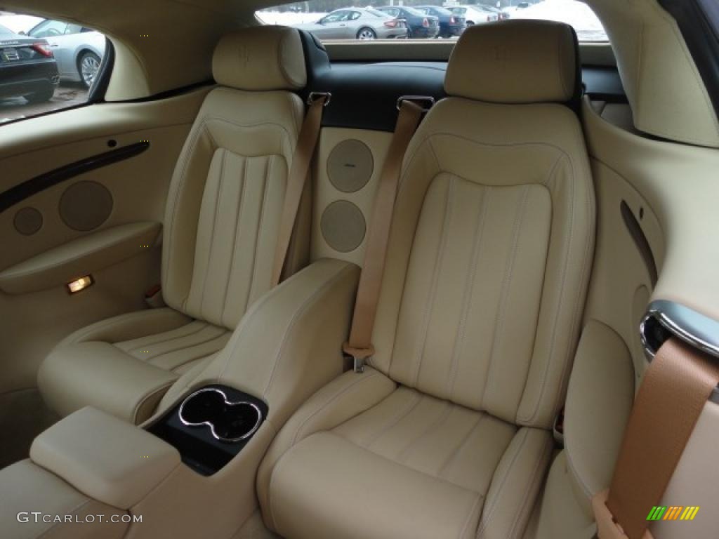 Avorio Interior 2011 Maserati GranTurismo Convertible GranCabrio Photo #42996943
