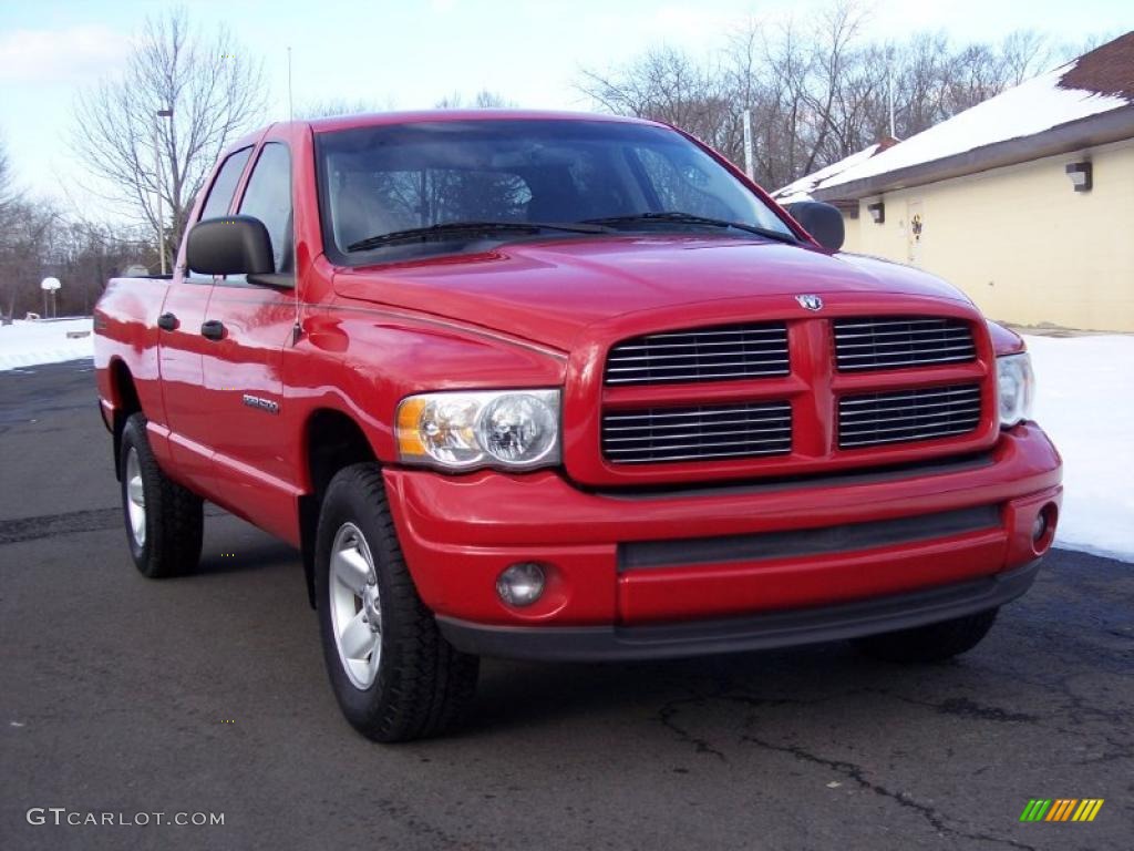 2002 Ram 1500 Sport Quad Cab 4x4 - Flame Red / Dark Slate Gray photo #15