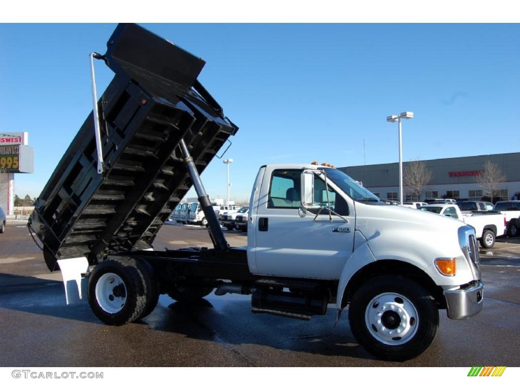Oxford White 2008 Ford F650 Super Duty XLT Regular Cab Chassis Dump Truck Exterior Photo #42998331