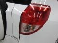 Super White - RAV4 4WD Photo No. 3