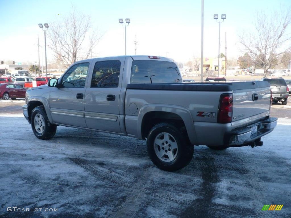 2006 Silverado 1500 Z71 Crew Cab 4x4 - Silver Birch Metallic / Dark Charcoal photo #4