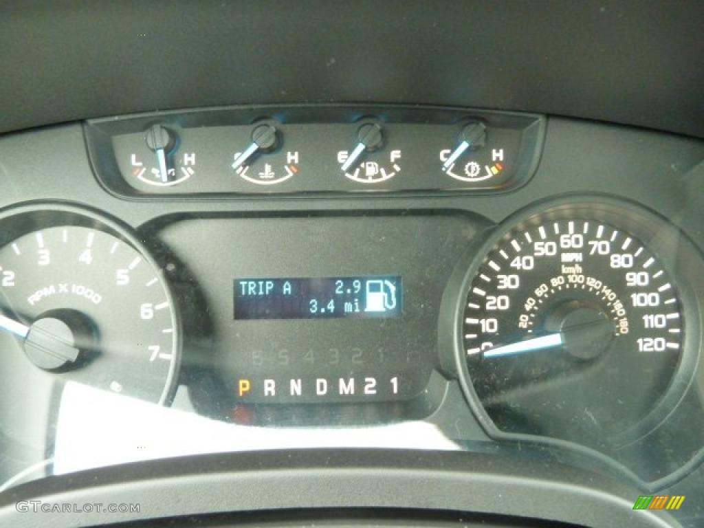 2011 Ford F150 XL Regular Cab 4x4 Gauges Photo #43006487