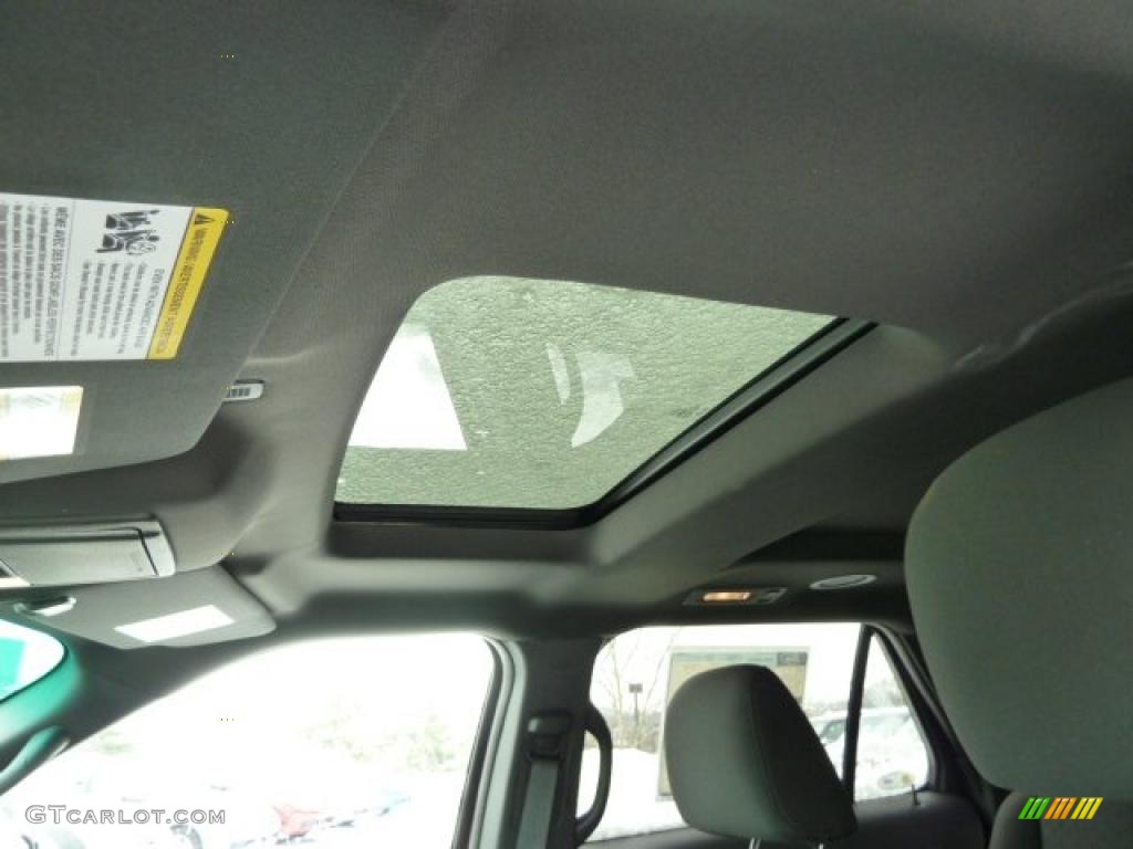 2011 Ford Explorer XLT 4WD Sunroof Photo #43007355