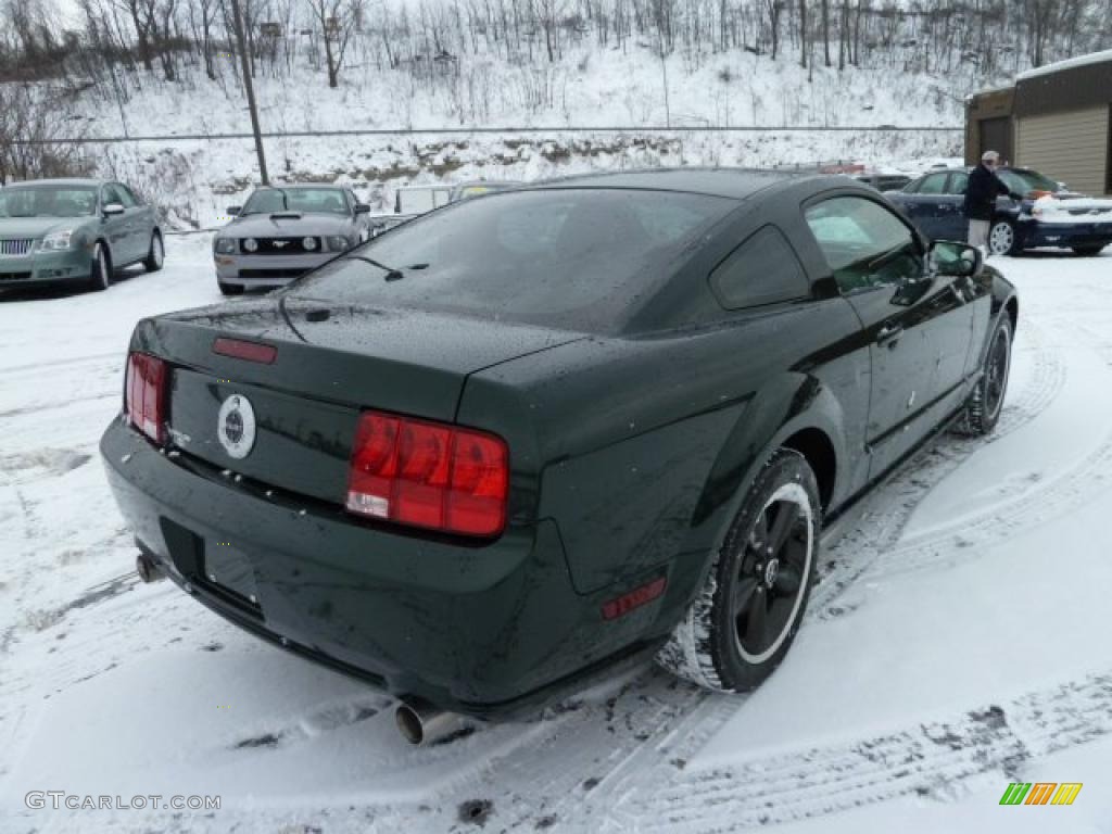 2009 Mustang Bullitt Coupe - Dark Highland Green Metallic / Dark Charcoal photo #2