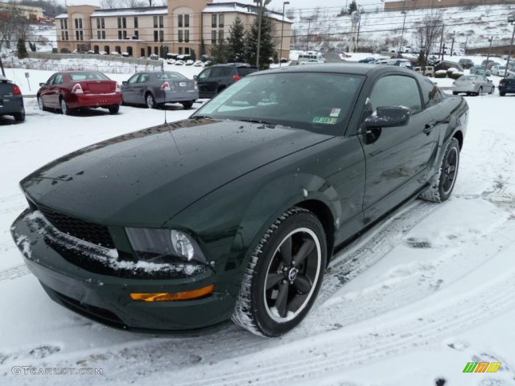 2009 Mustang Bullitt Coupe - Dark Highland Green Metallic / Dark Charcoal photo #5