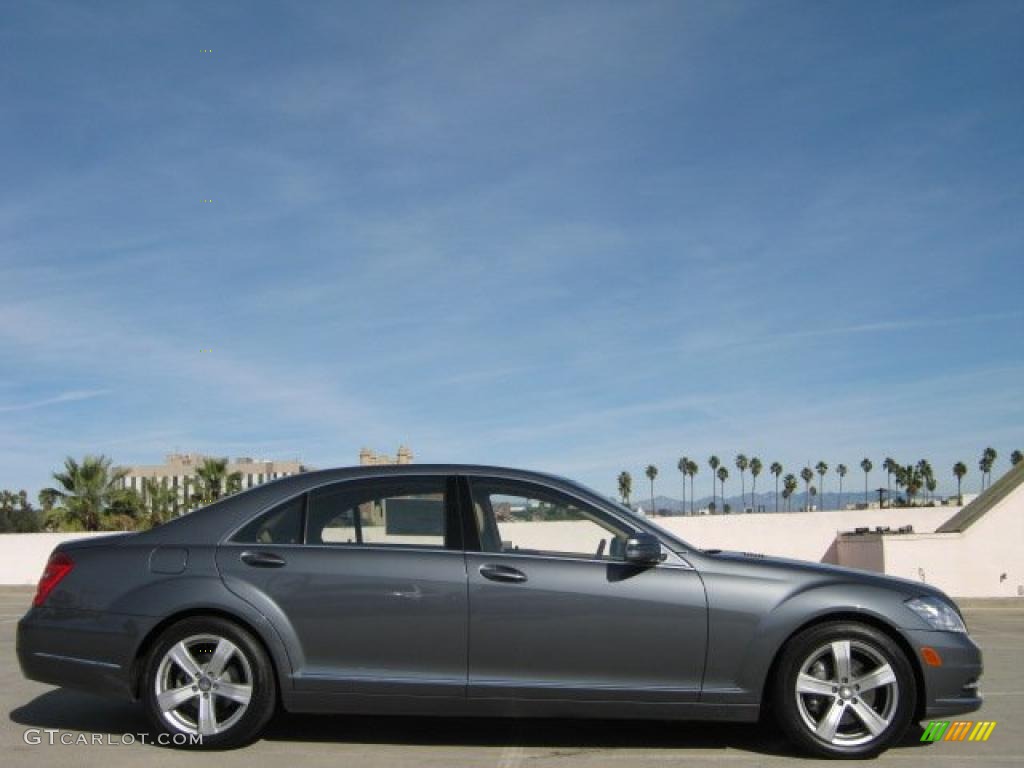 Flint Grey Metallic 2011 Mercedes-Benz S 550 Sedan Exterior Photo #43009219