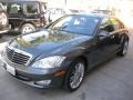 designo Graphite Metallic - S 550 Sedan Photo No. 4