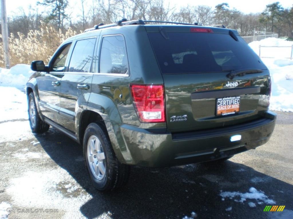 2008 Grand Cherokee Laredo 4x4 - Jeep Green Metallic / Dark Slate Gray photo #7