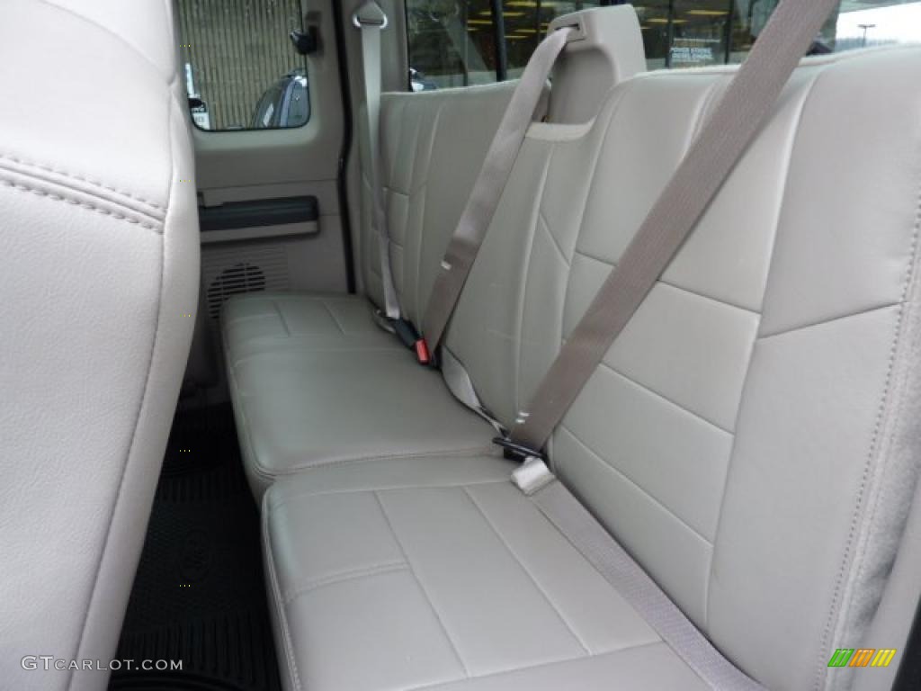 Medium Stone Interior 2008 Ford F350 Super Duty Lariat SuperCab 4x4 Photo #43013035